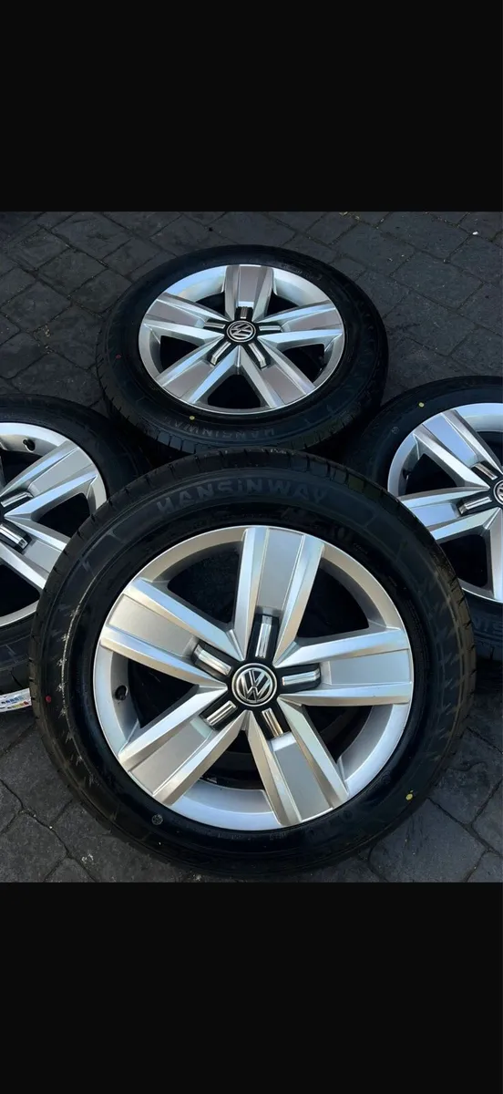 VW Transporter Davenport alloys - Image 1