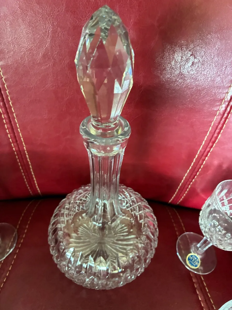 Vintage This Webb Crystal Decanter & Glasses Set - Image 2