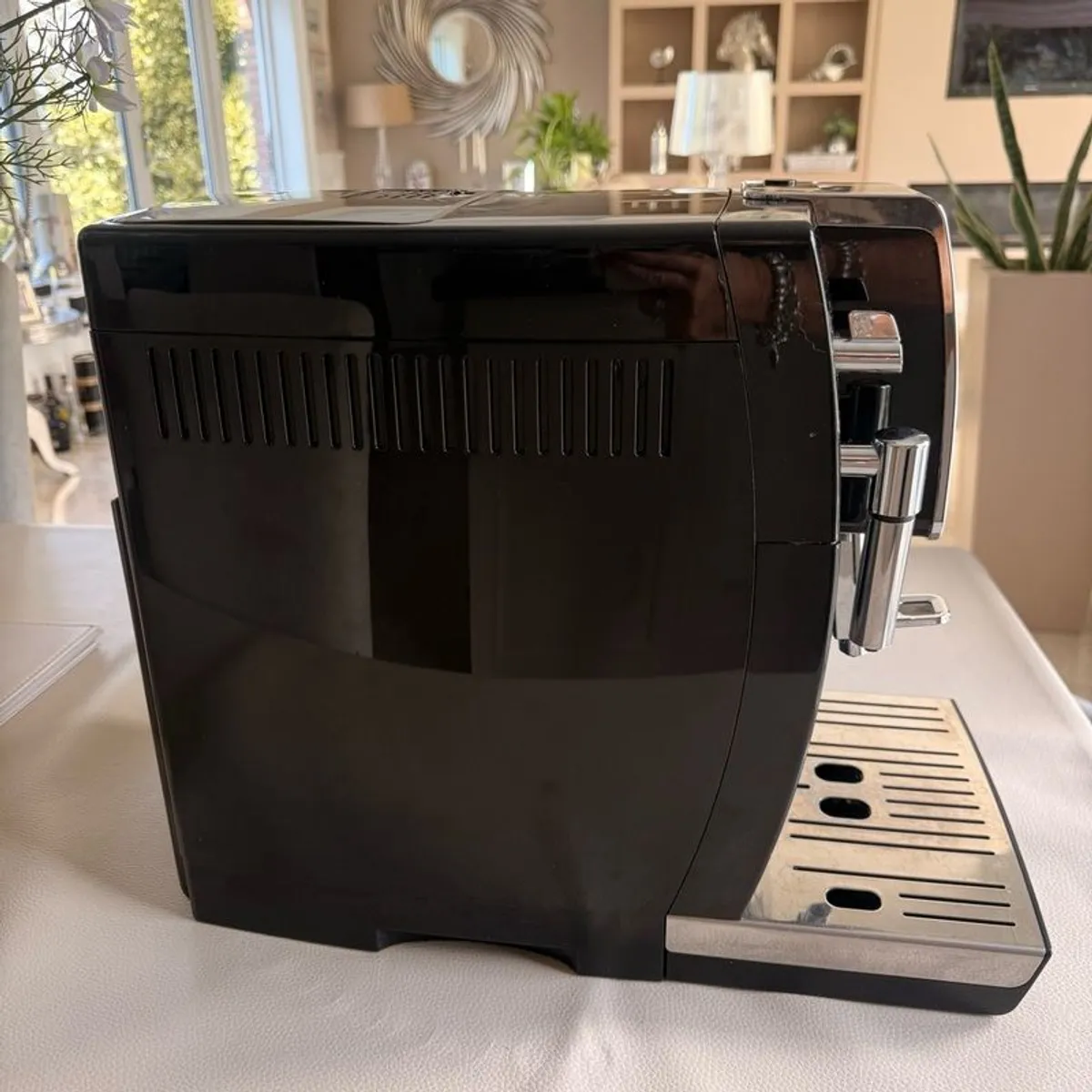 Delonghi DINAMICA coffee machine - Image 4
