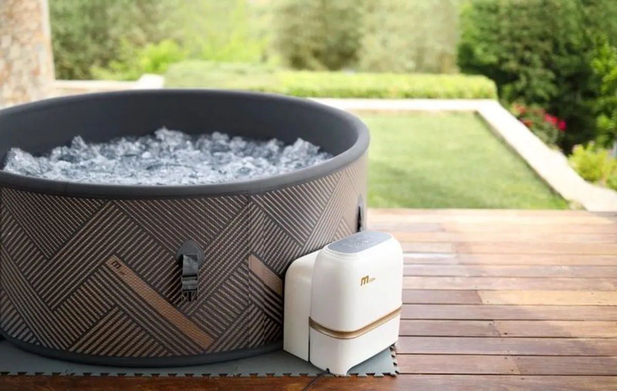 New Mspa Hot Tubs With Free Delivery - Image 3