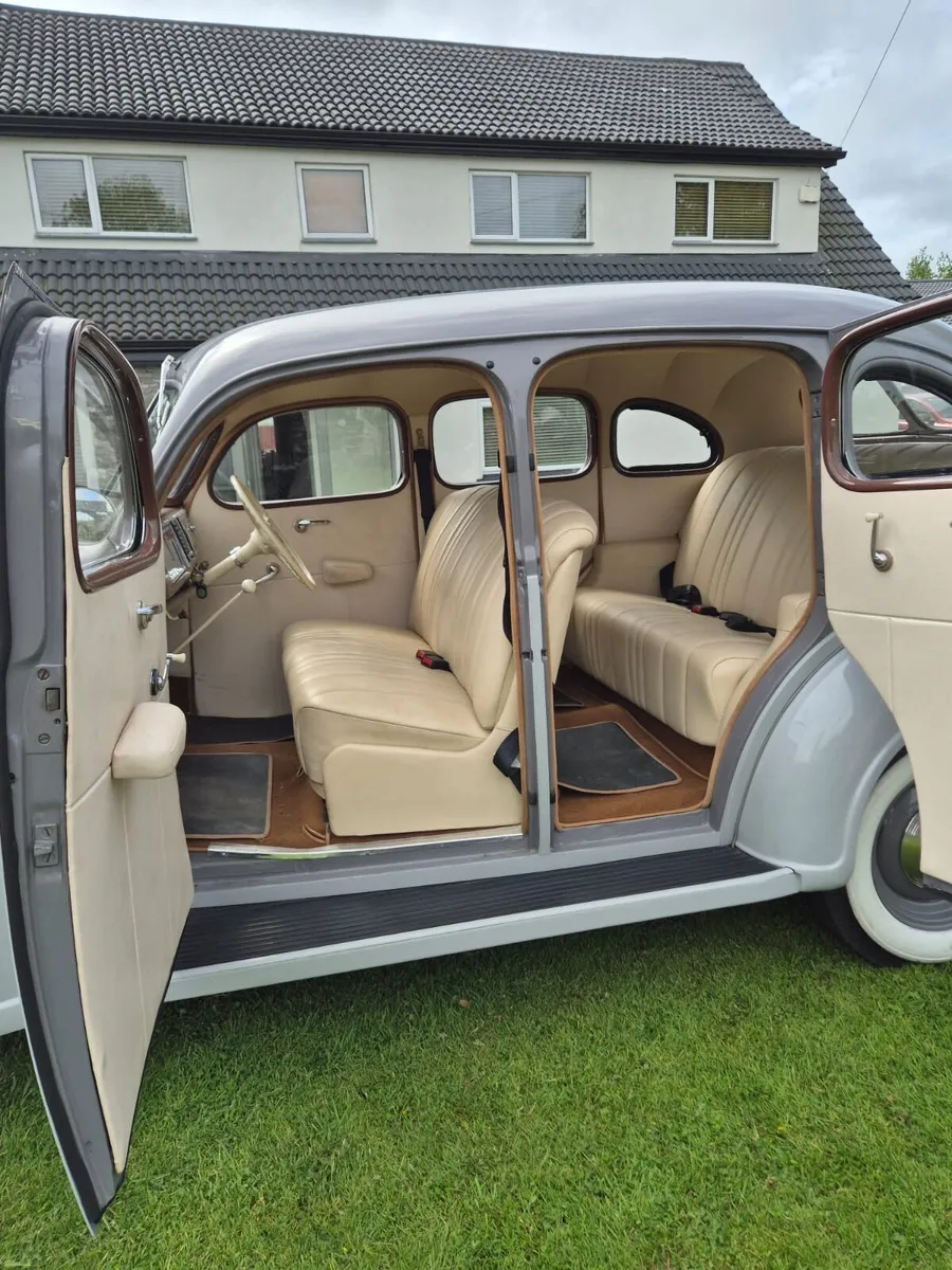1940 dodge RHD - Image 3
