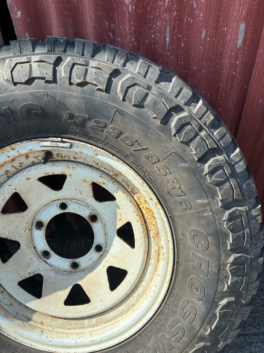 Steel wheels and tyres r16 Toyota 6 stud - Image 2