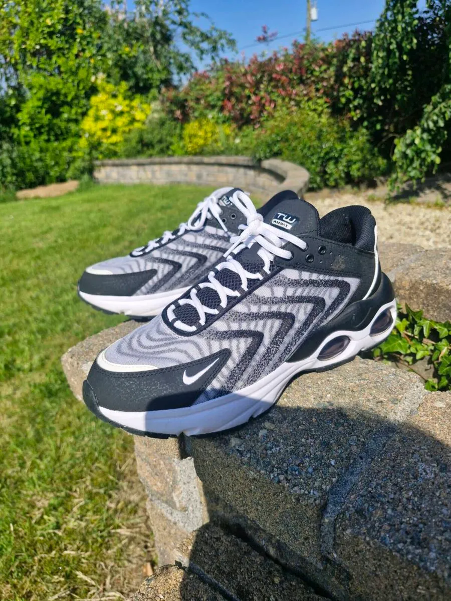 Nike trainers - Image 1