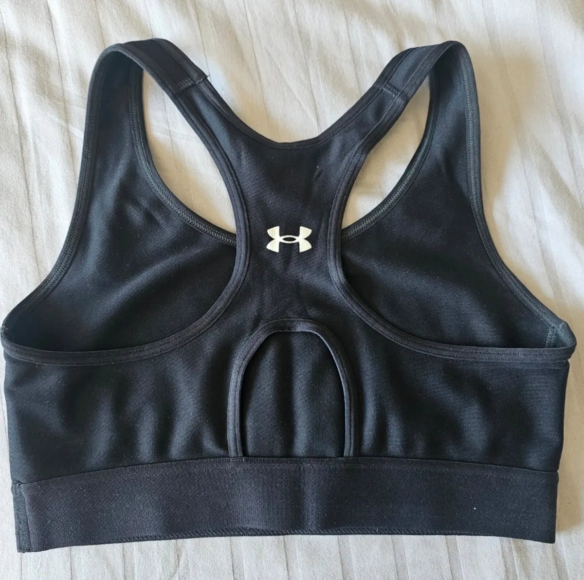 Under Armour sports bra, tags removed, never used - Image 2