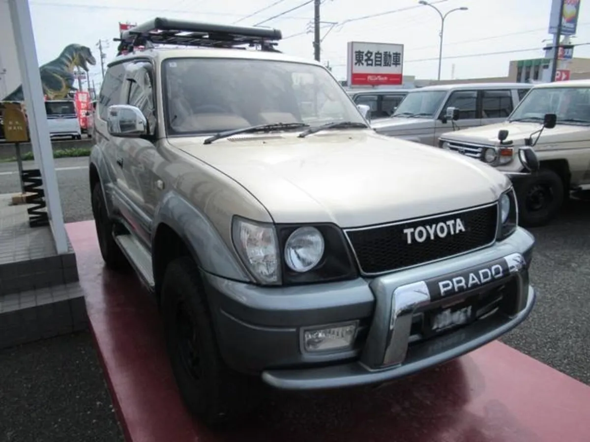 2002 Toyota Landcruiser SWB  3.0 Prado 2 seats - Image 2