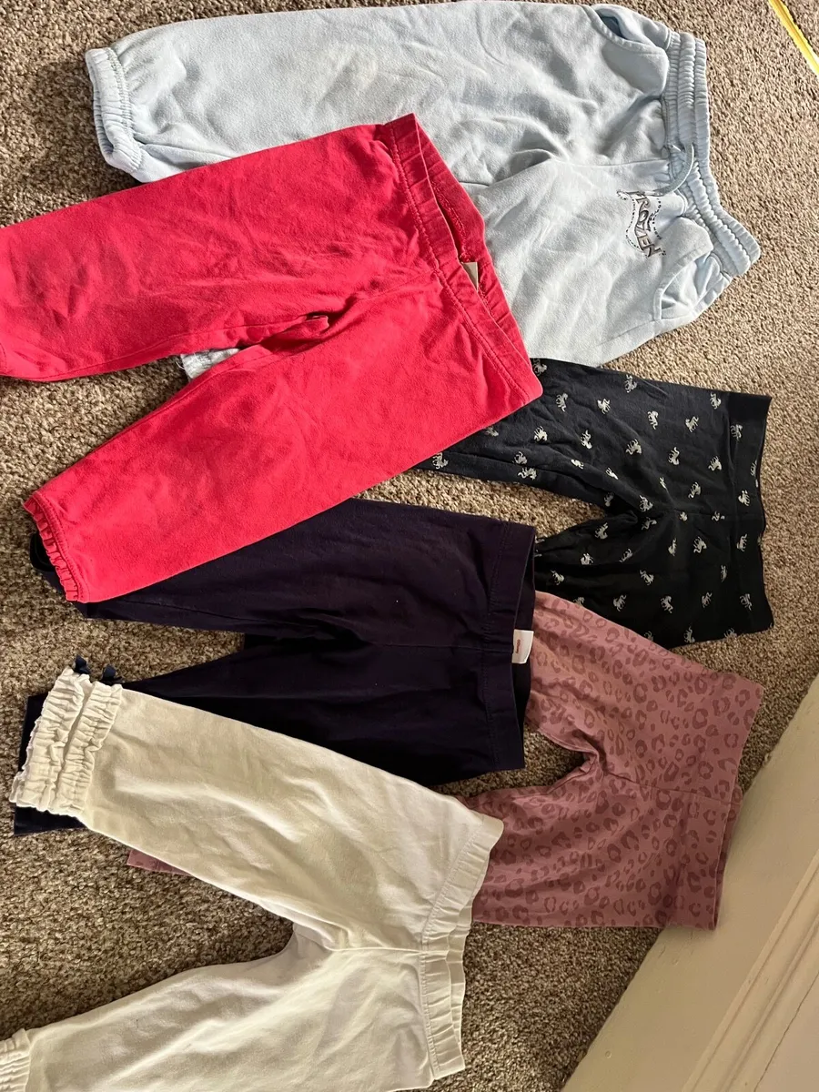 Girls clothes bundle 3-4 y - Image 2