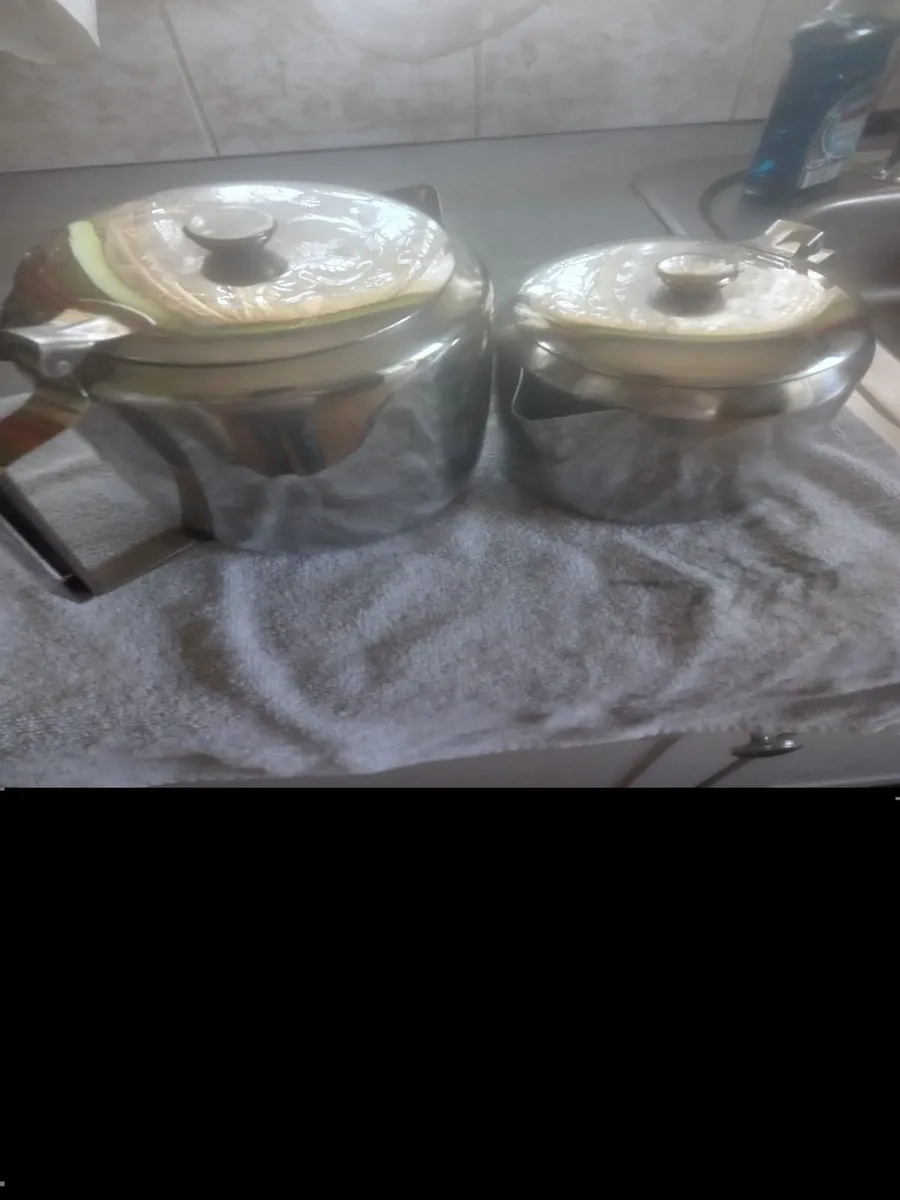 2teapots - Image 1