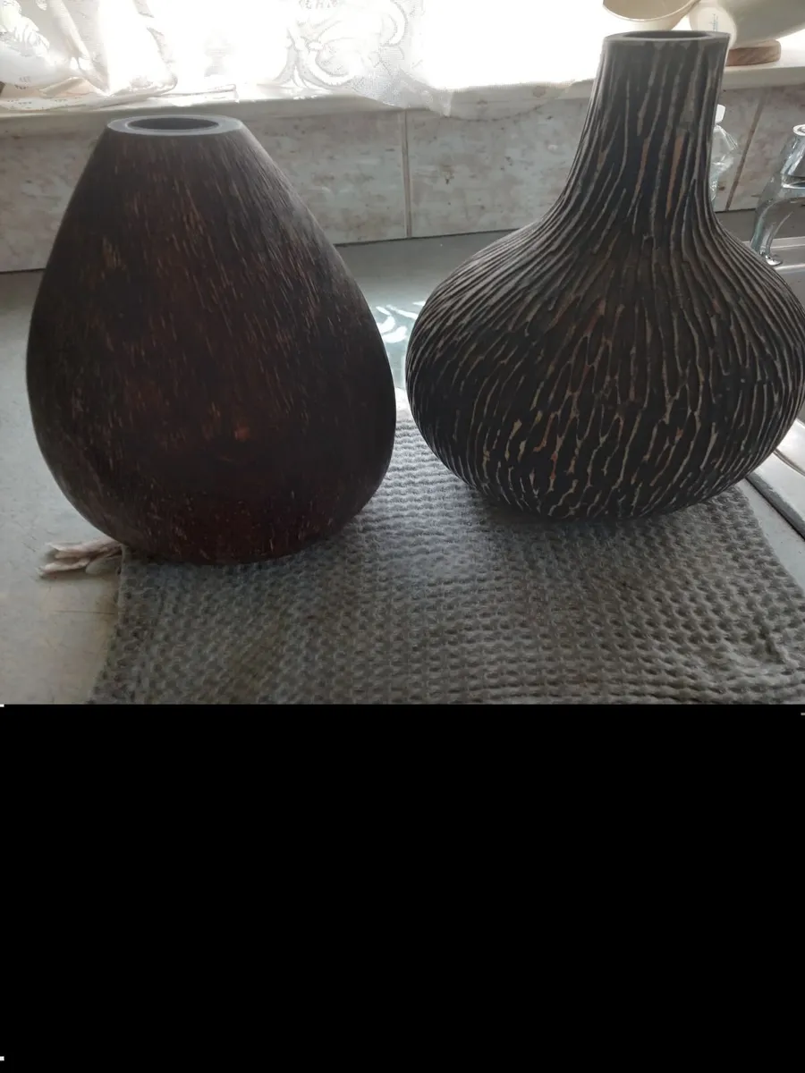 2vases - Image 1