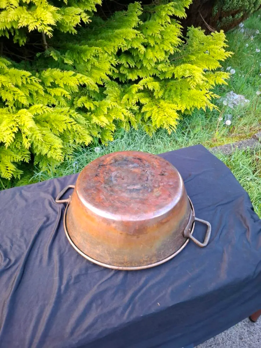 Copper jam pot postage possible - Image 3