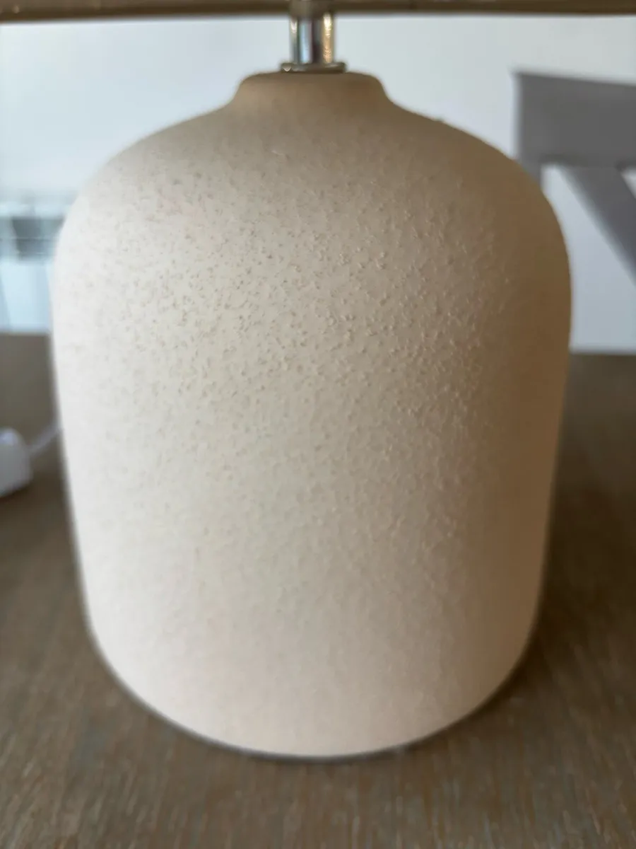 Stone base lamp - Image 4