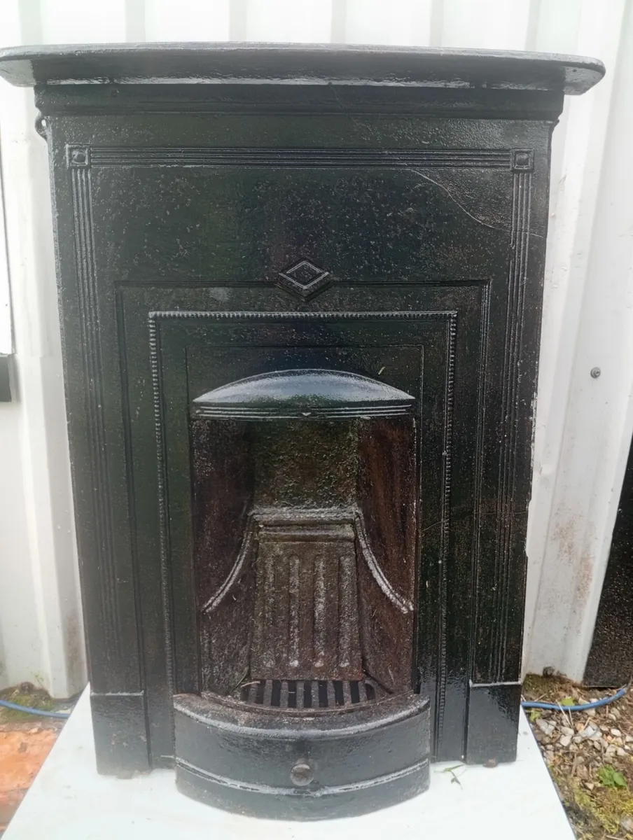Antique fire place - Image 2