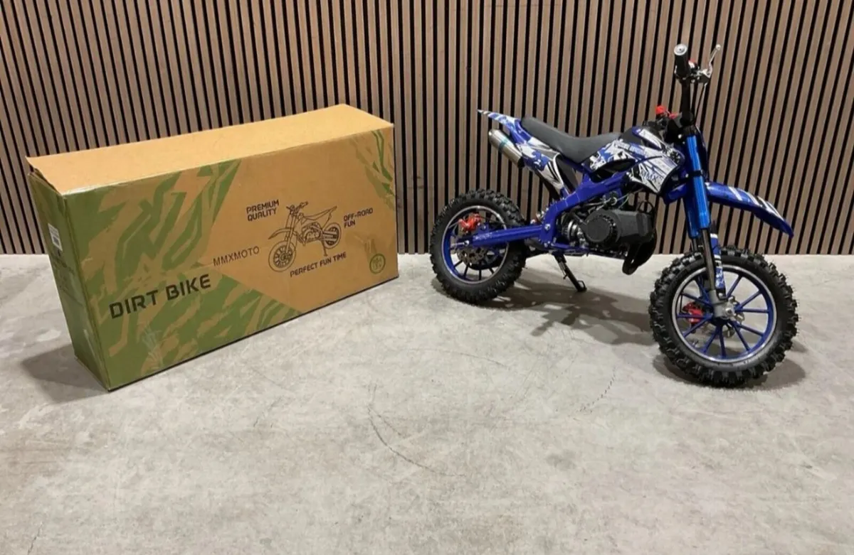 50cc 2stroke key and pull start mini dirt bike