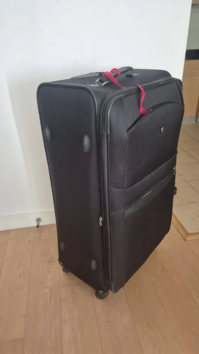 Very large black suitace - Image 2