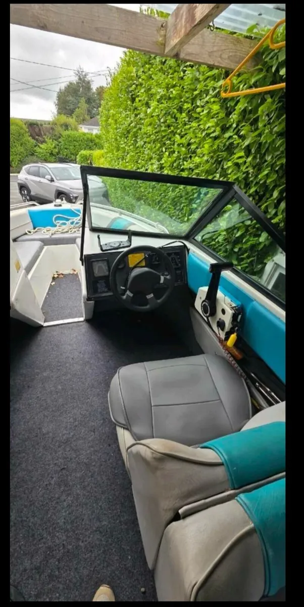 Speed boat - Image 4