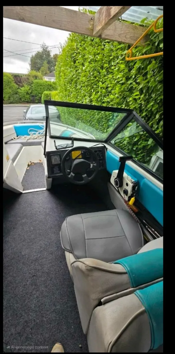 Speed boat - Image 2
