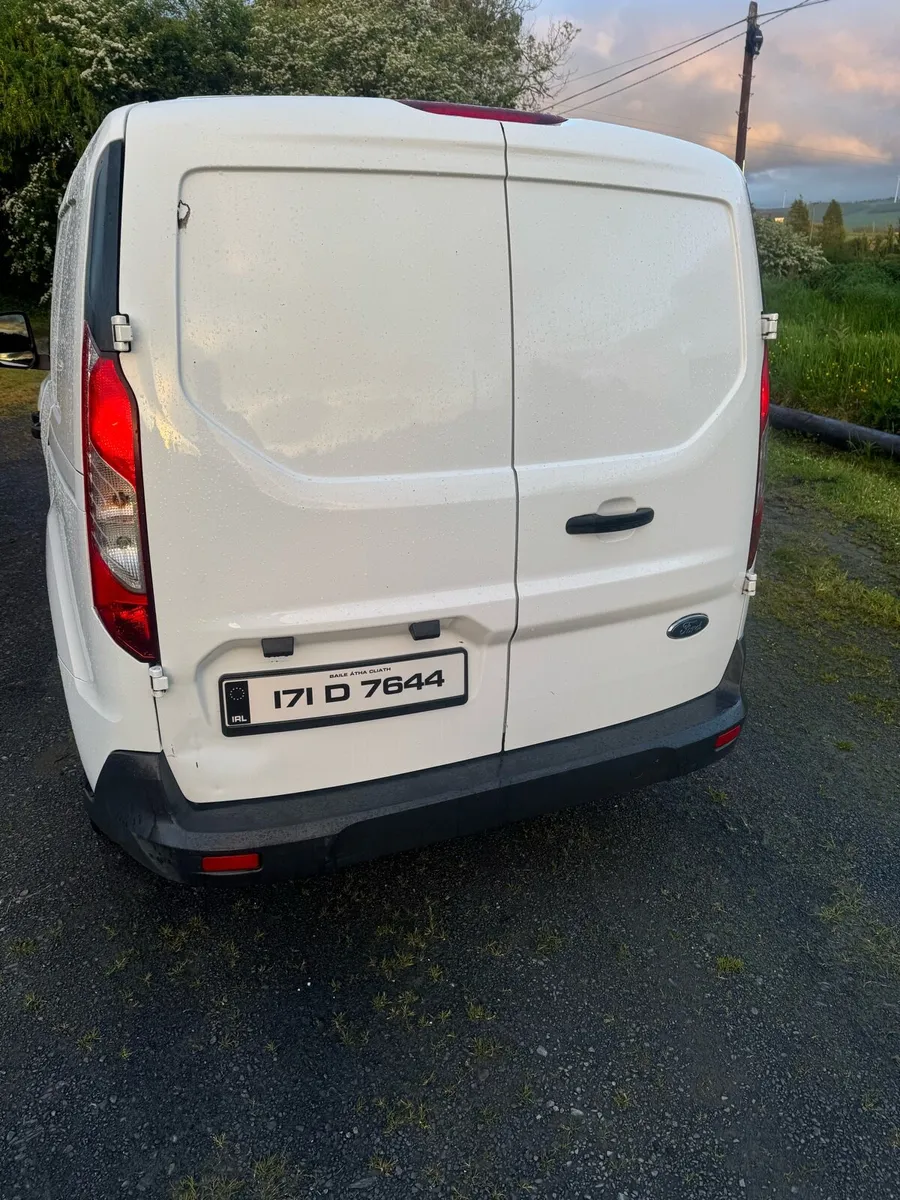 Ford Transit Connect - Image 4