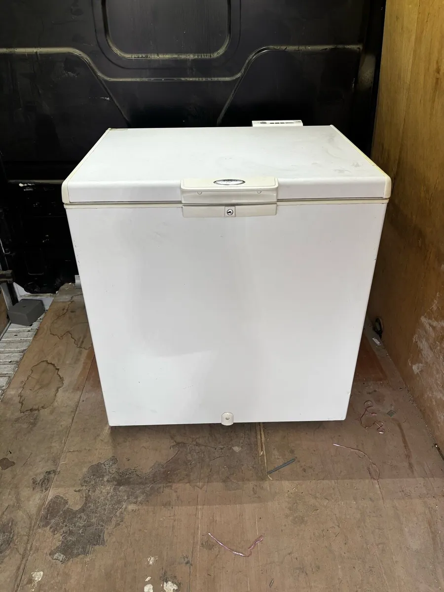 Box freezer - Image 1