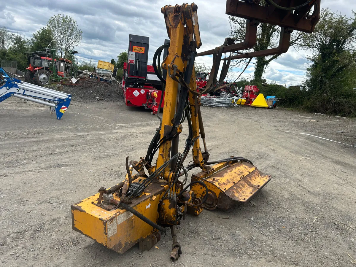 Bomford B467 Hedgecutter - Image 2
