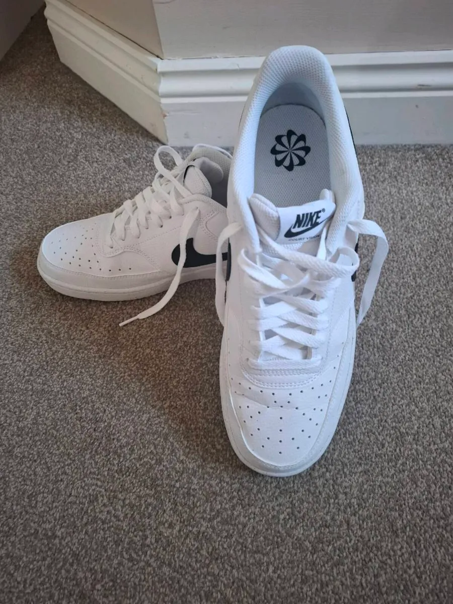 Nike Court Vision 9.5 UK trainers - Image 2