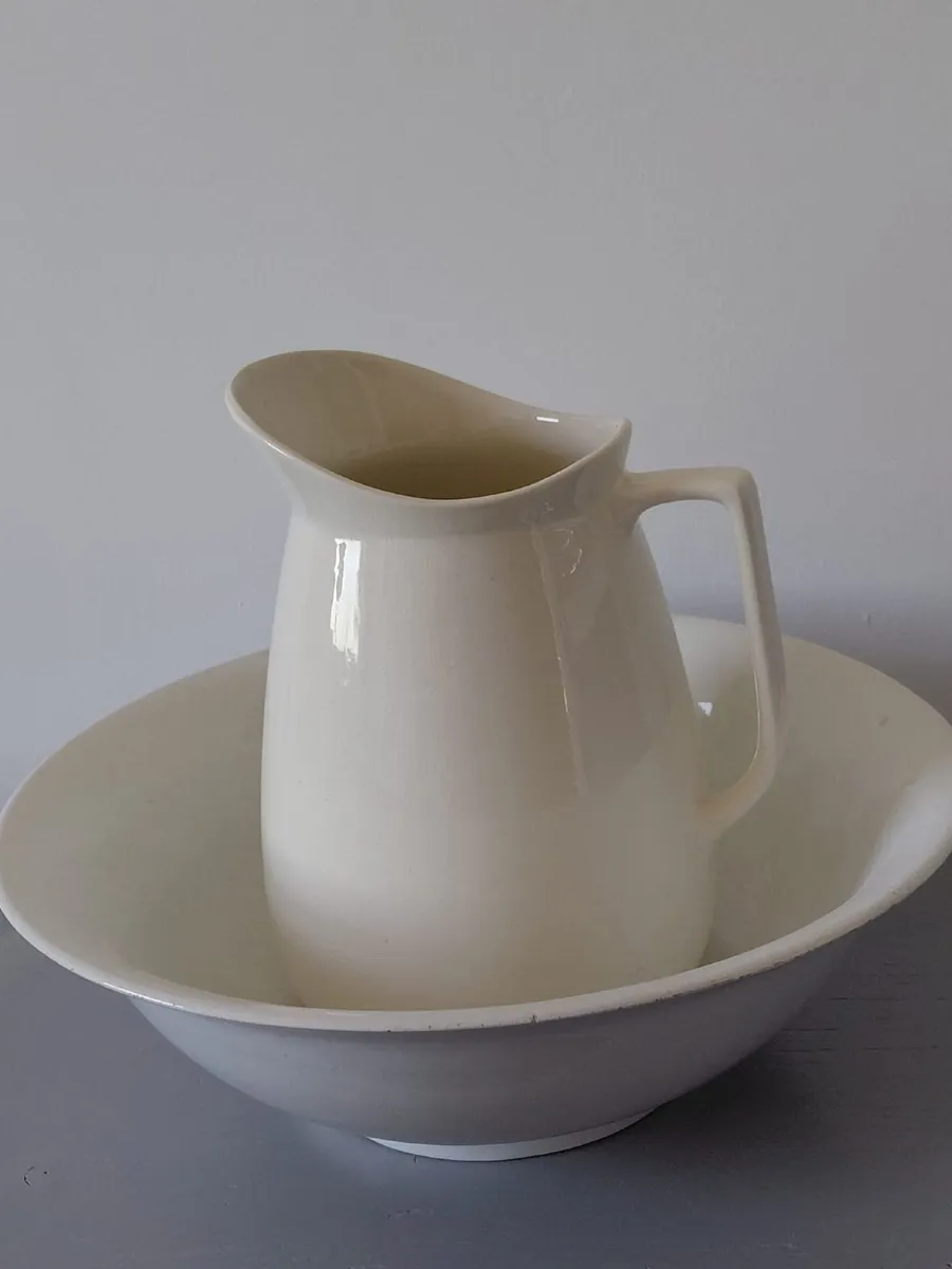 Antique Jug and basin - Image 1
