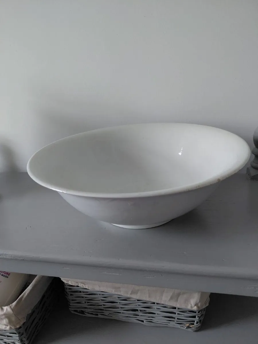 Antique Jug and basin - Image 2
