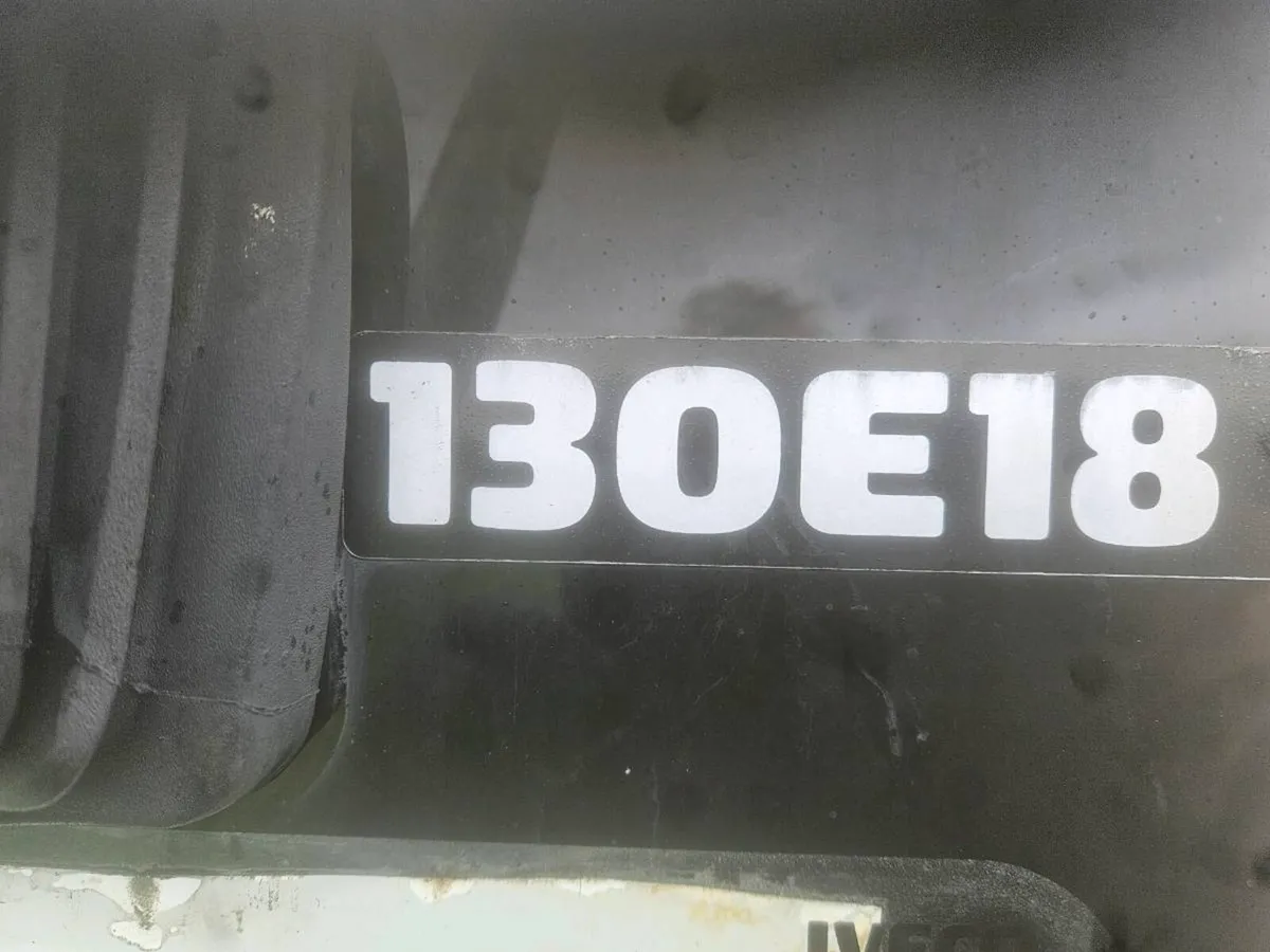 Iveco  trucks - Image 4