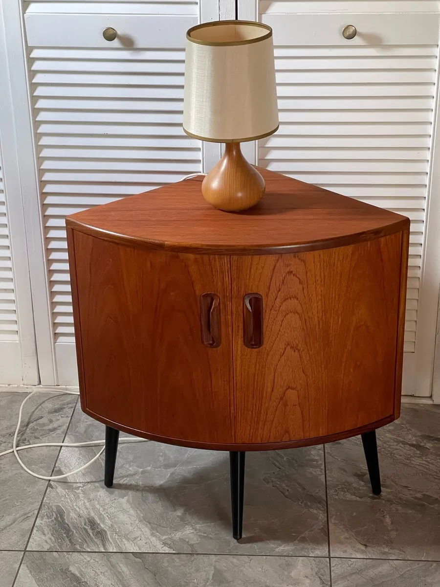 Mid century G plan corner cab - Image 1