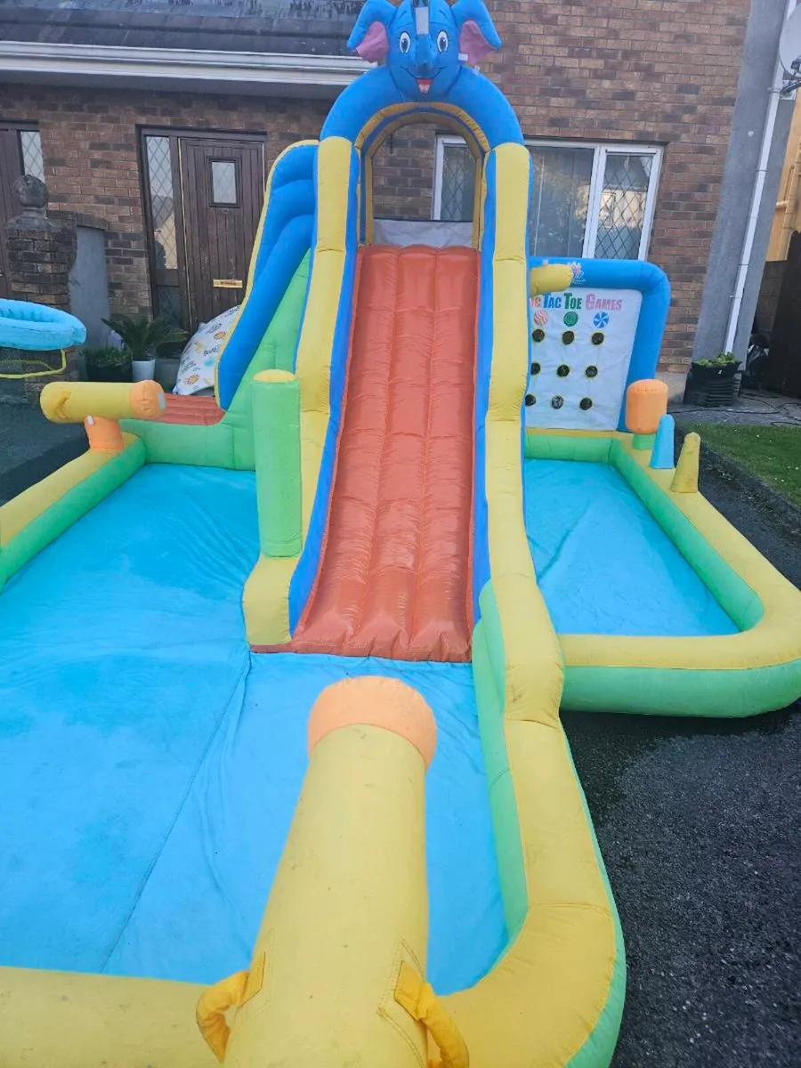 Swimming pool - Image 1