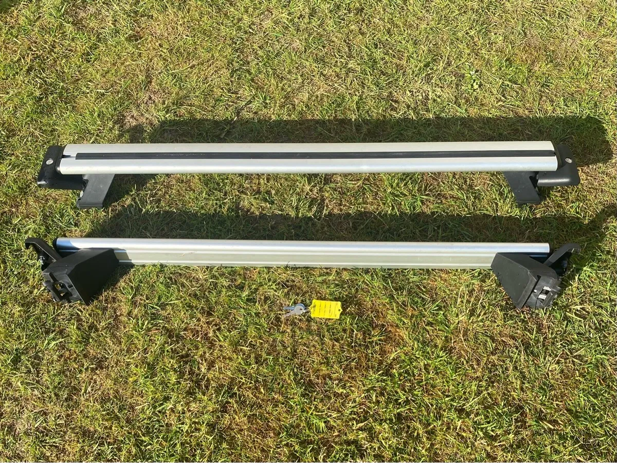 Skoda Octavia Roof Bars - Image 1