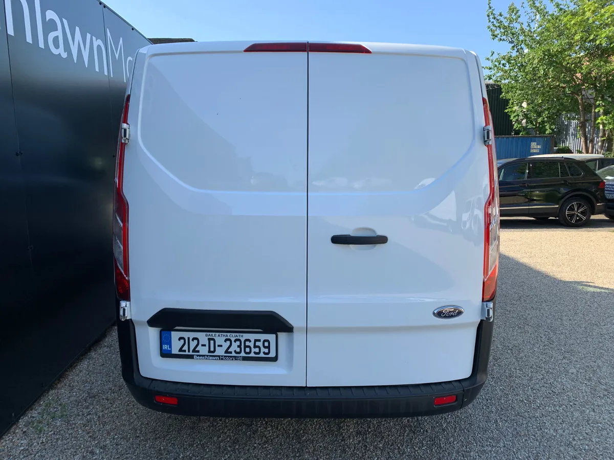 FORD TRANSIT CUSTOM 2.0 TDCI 105 PS SWB VAN - Image 4