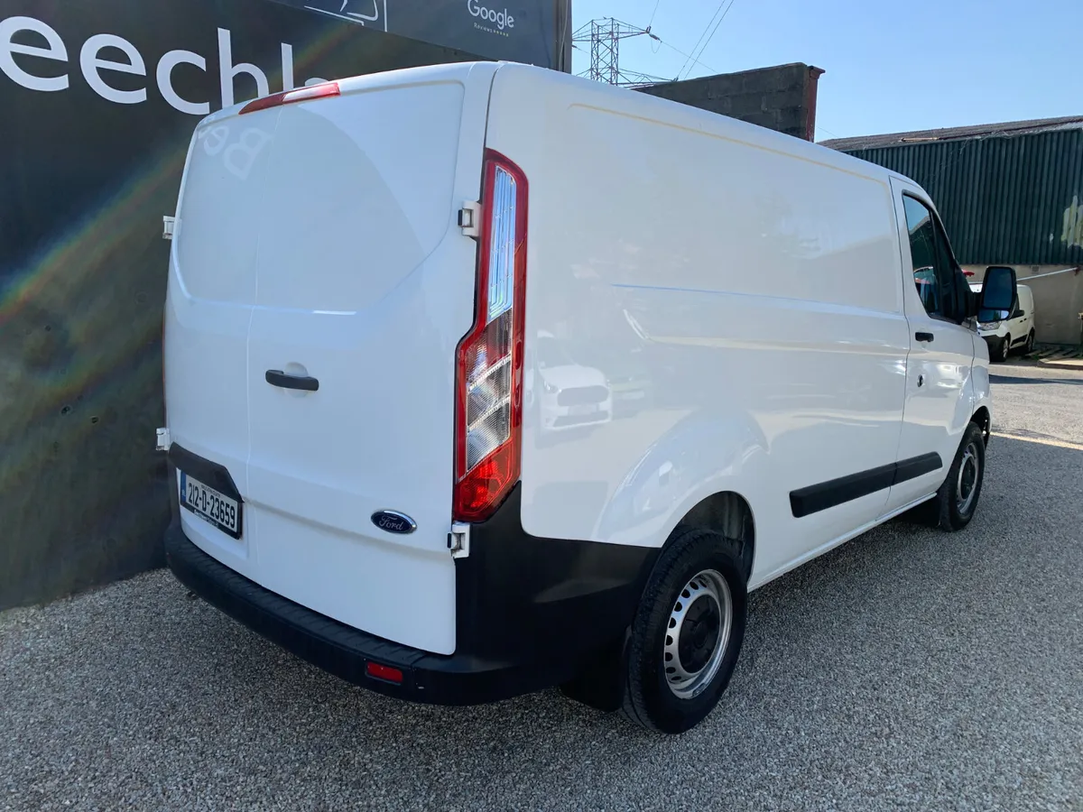 FORD TRANSIT CUSTOM 2.0 TDCI 105 PS SWB VAN - Image 3