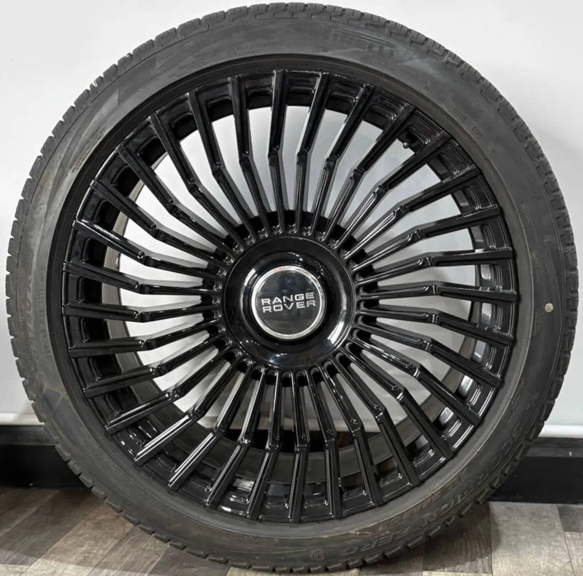 23" RRMS Style Alloys & Pirelli Tyres for RR Sport - Image 3