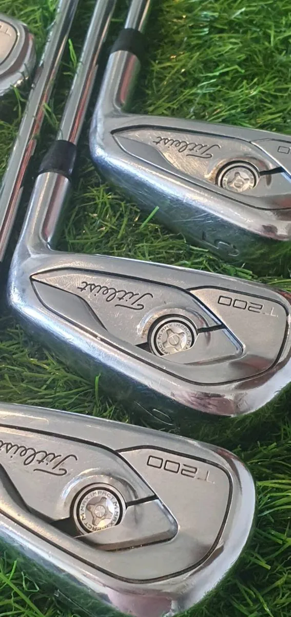 TITLEIST T200 IRONS - Image 3