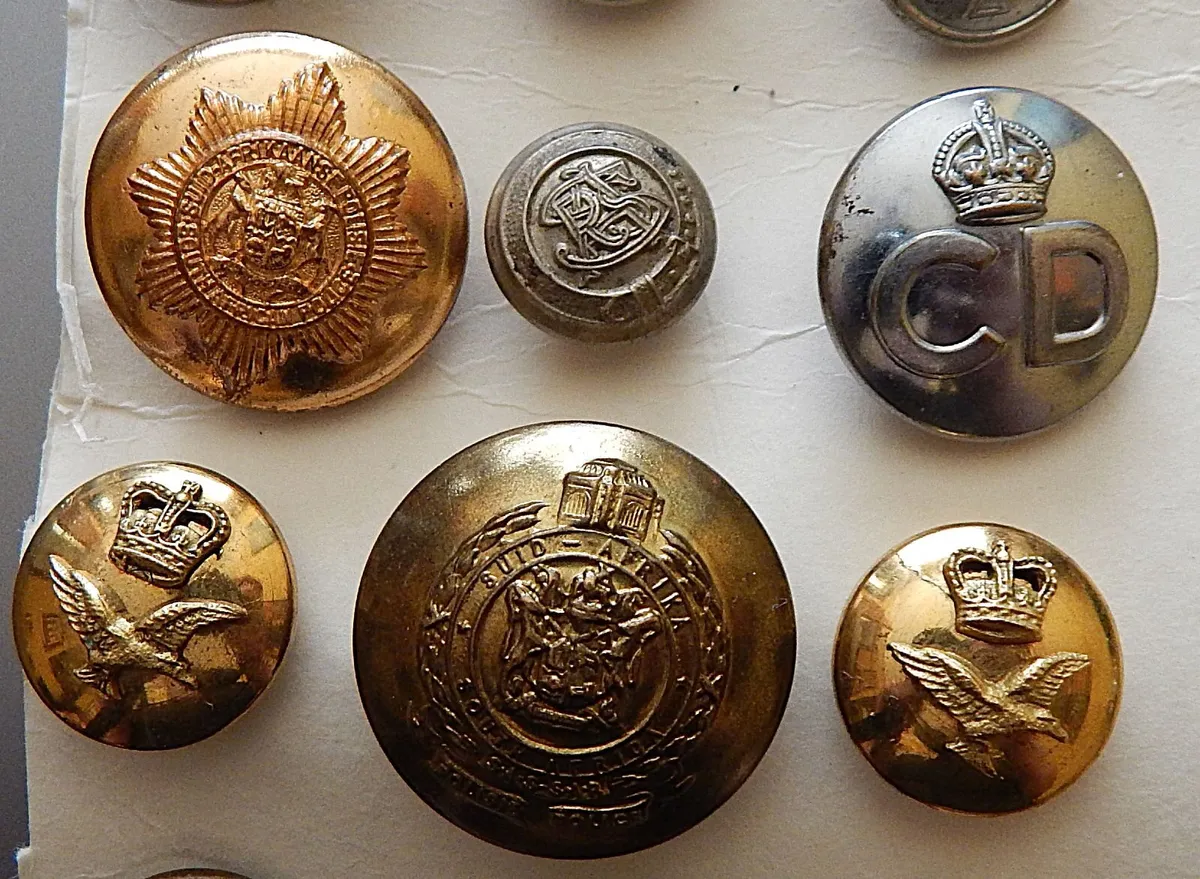Selection of 22 Various Uniform Buttons - Image 3