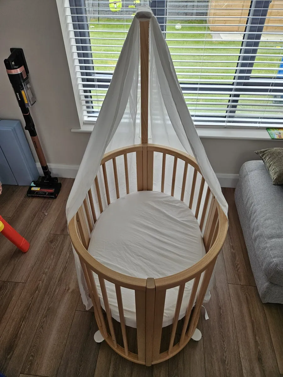 Stokke Cot - Image 1