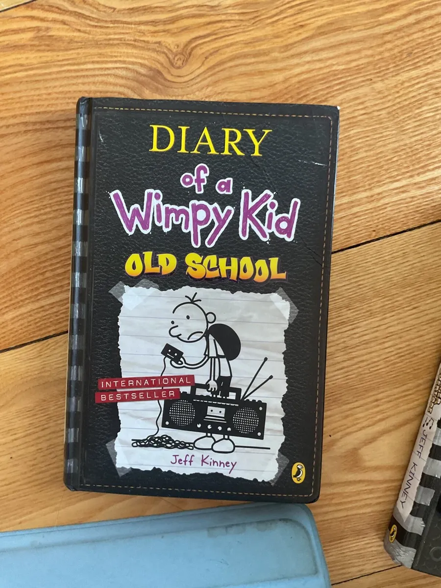 Diary of a Wimpy Kid Old School by Jeff Kinney Har