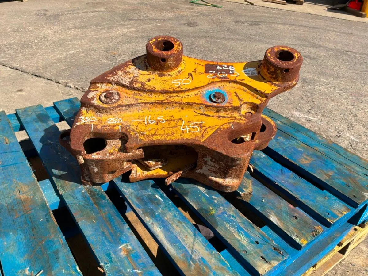 HYDRAULIC QUICK HITCH...........50mm PINS.......21 - Image 4