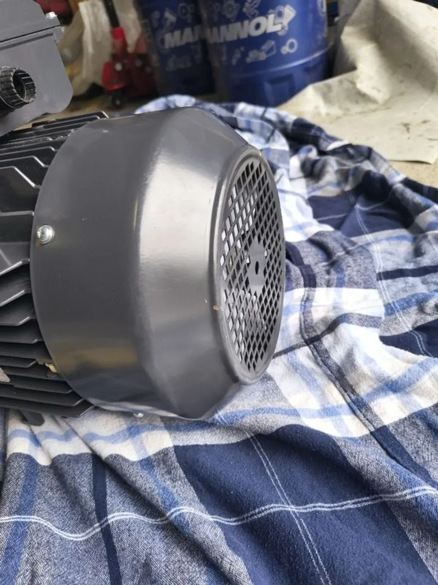 Price drop - Single Phase Motor 4KW - Image 3