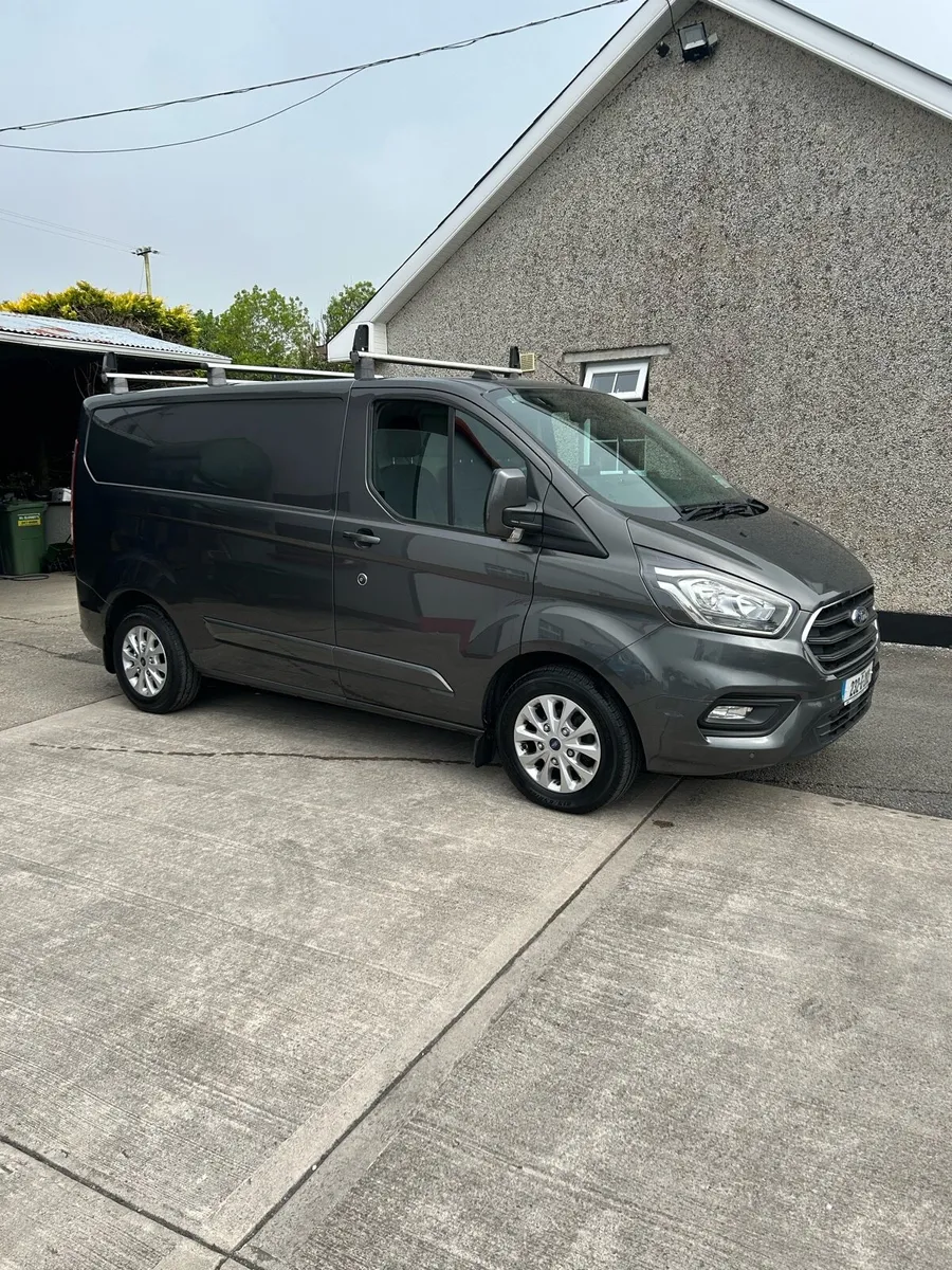 232 transit custom, LH rear damage, driving … - Image 2
