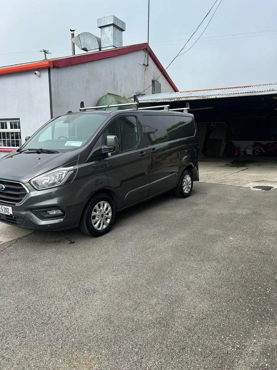 232 transit custom, LH rear damage, driving … - Image 3