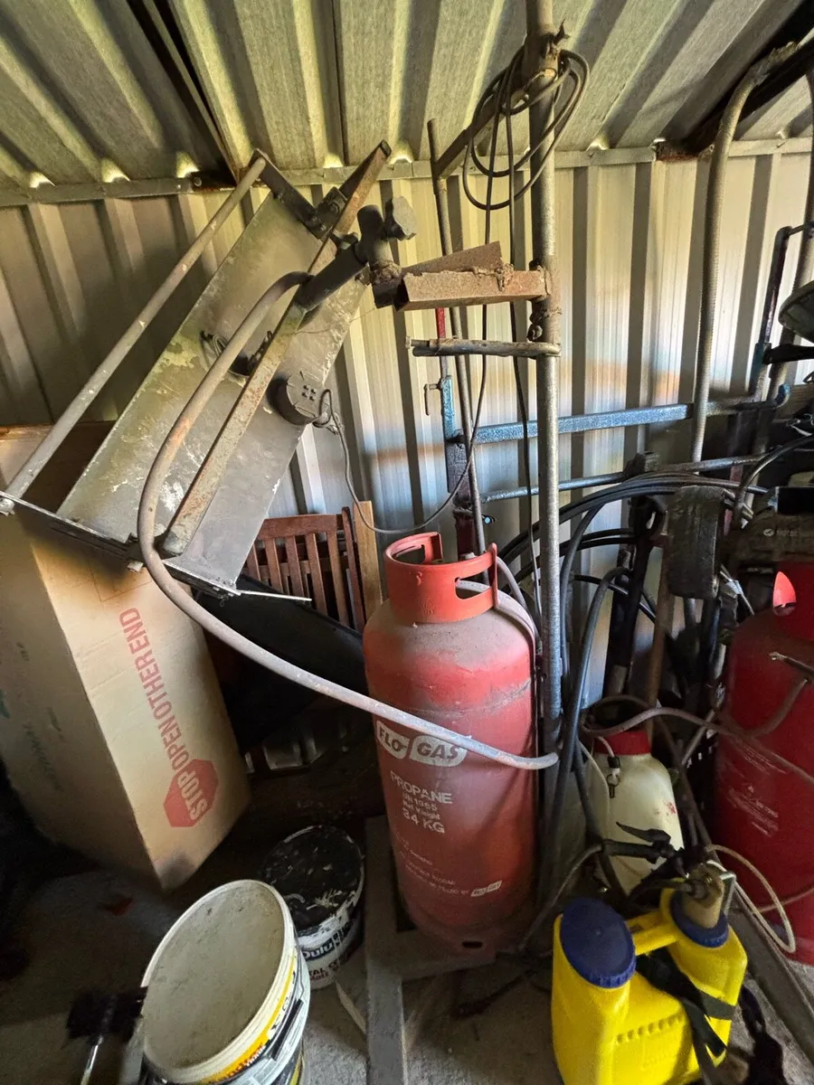 Car paint dryer baking - Image 2