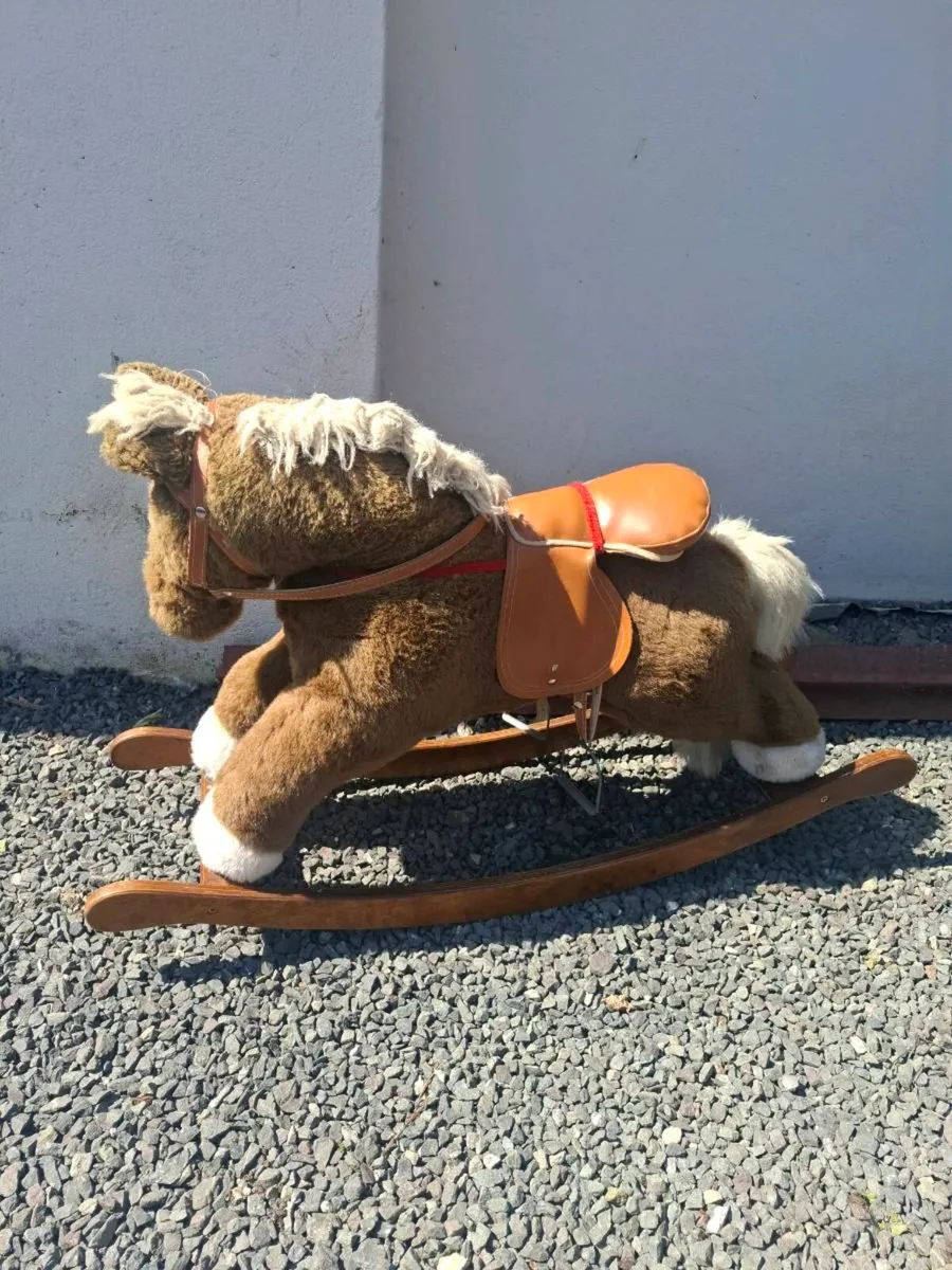 Rocking horse - Image 1