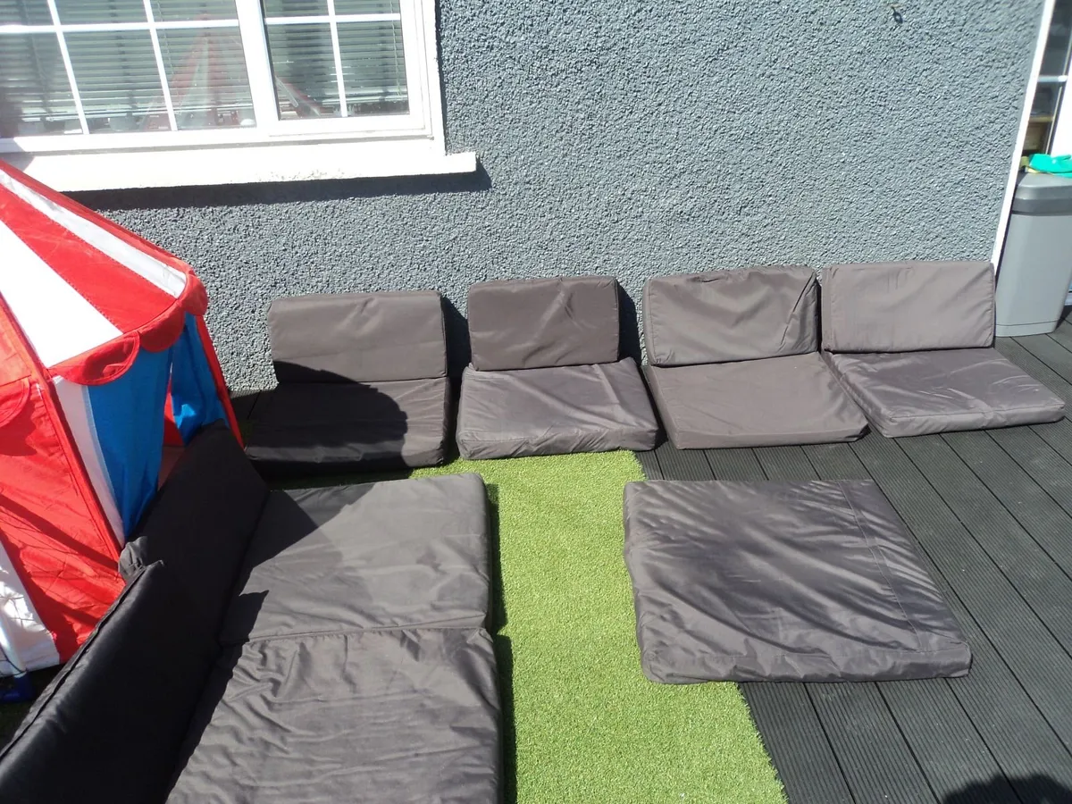 Outdoor cushions - Image 3