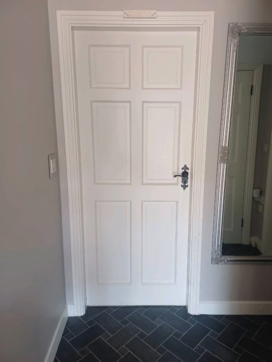 Interior doors - Image 2