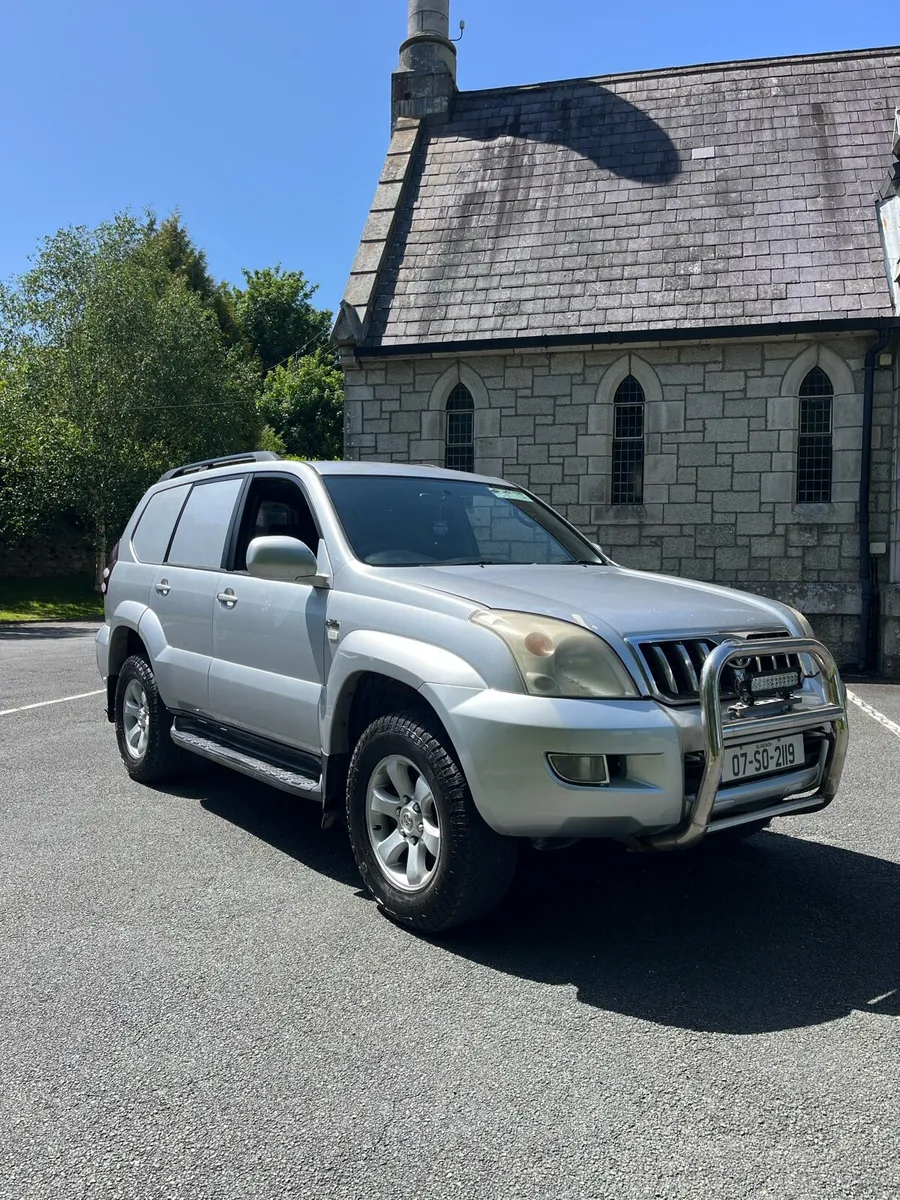 Toyota LandCruiser - Image 1