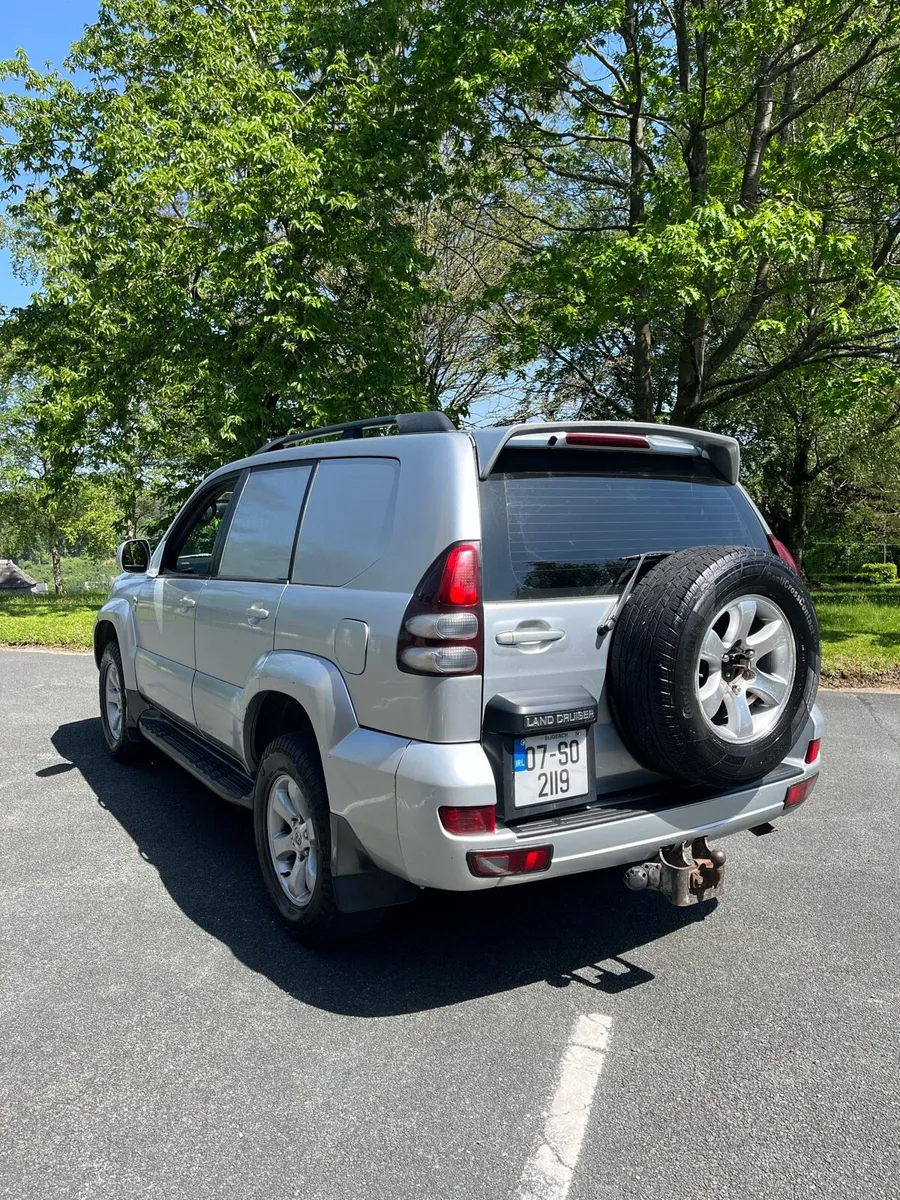 Toyota LandCruiser - Image 4