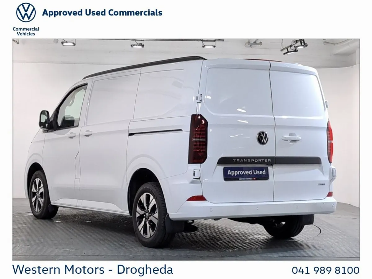 Volkswagen Transporter HIGHLINE 2.0TDI SWB 170BHP - Image 4