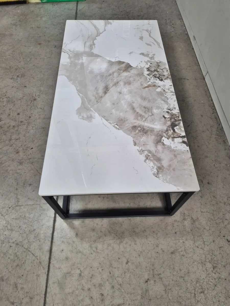 Coffee table - Image 1
