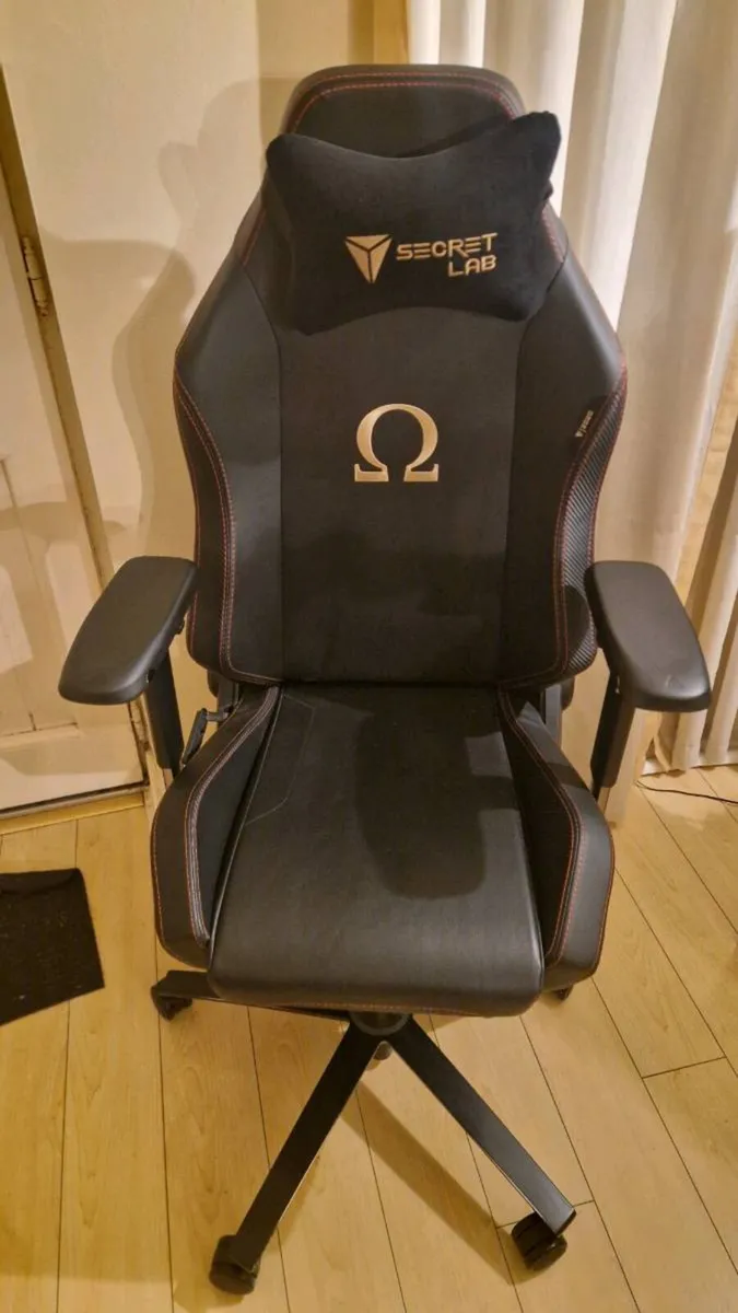 Secretlab Omega 2020 used - Image 2