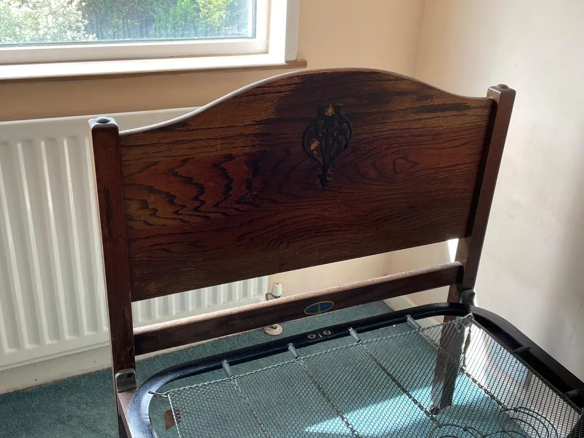 Vintage single oak bed - Image 3